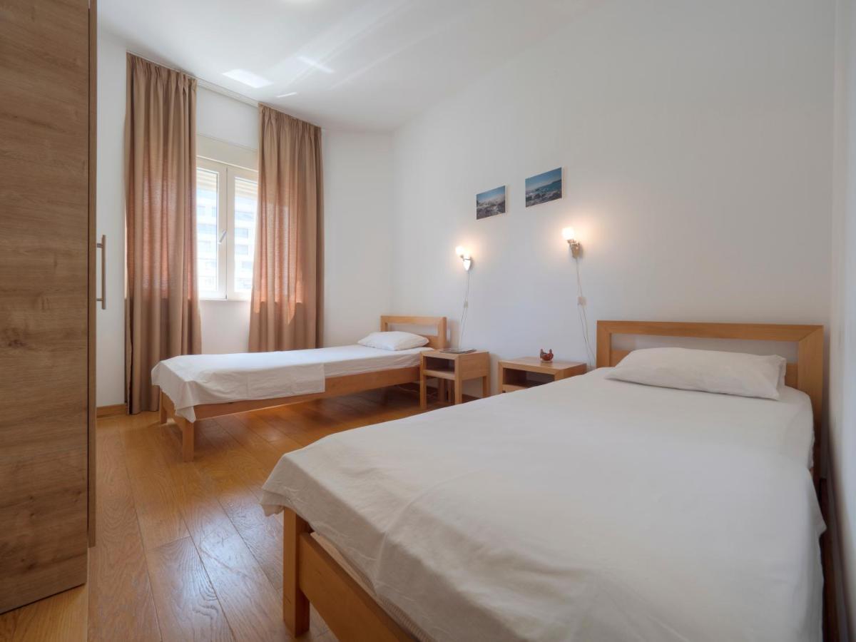בודווה Seaside Rest Apartments מראה חיצוני תמונה
