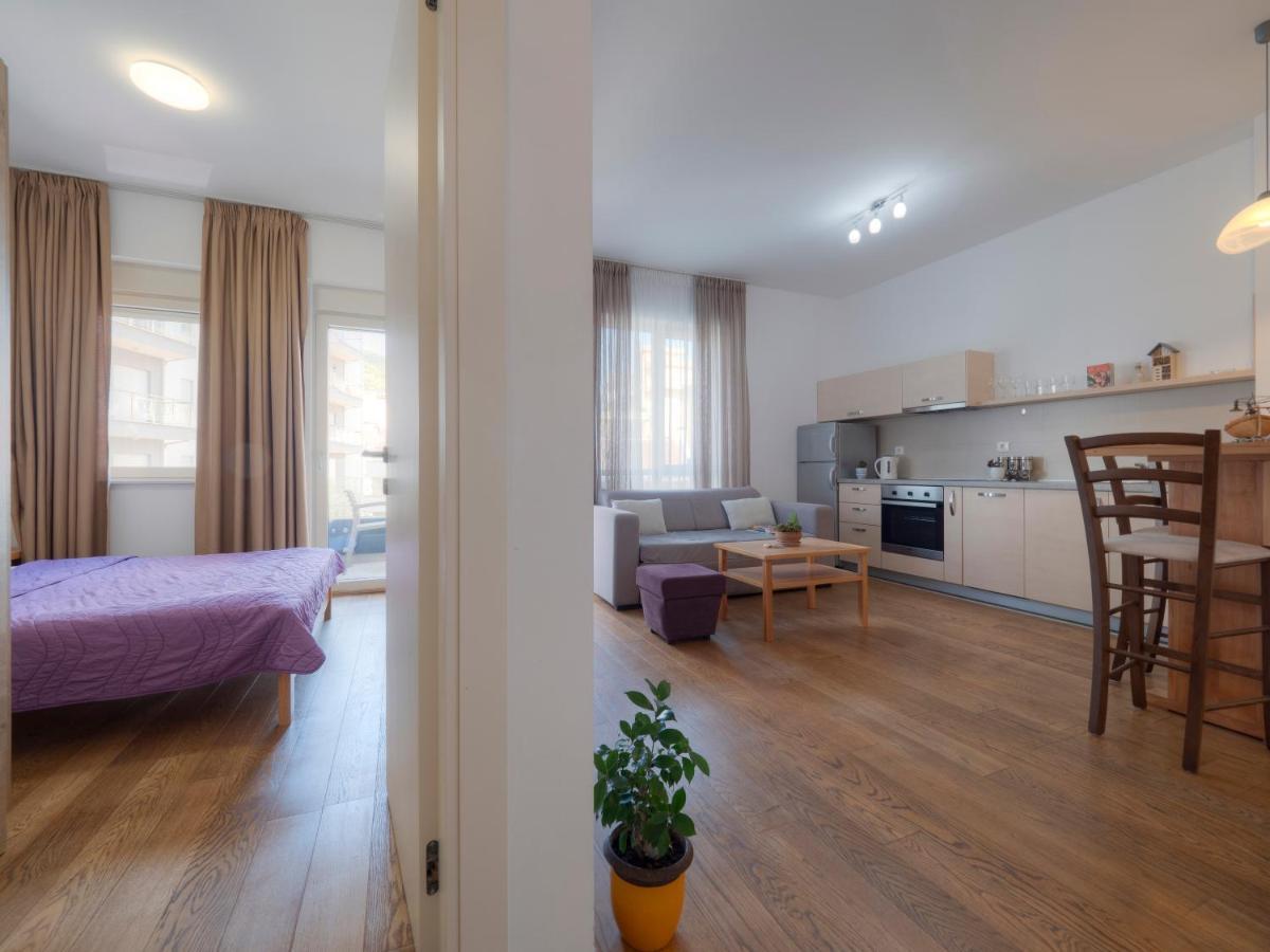 בודווה Seaside Rest Apartments מראה חיצוני תמונה